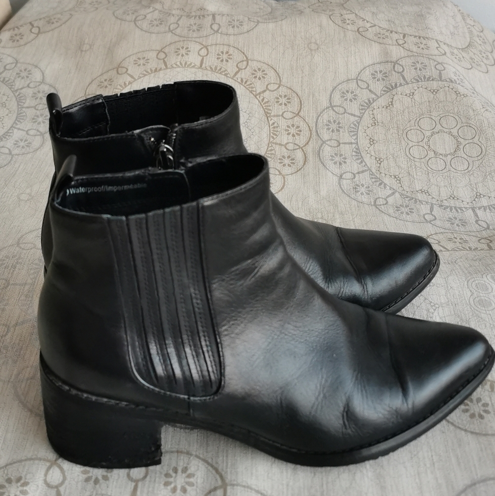 Blondo waterproof ankle boots - Picture 1 of 9
